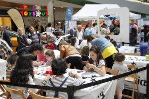 Hirukide celebra su XIX Jornada Familiar en Vitoria-Gasteiz