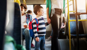 Gratuidad para menores de 12 años en transporte público en Euskadi